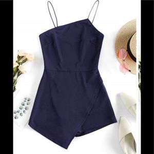Zaful Spaghetti Strap Asymmetric Romper